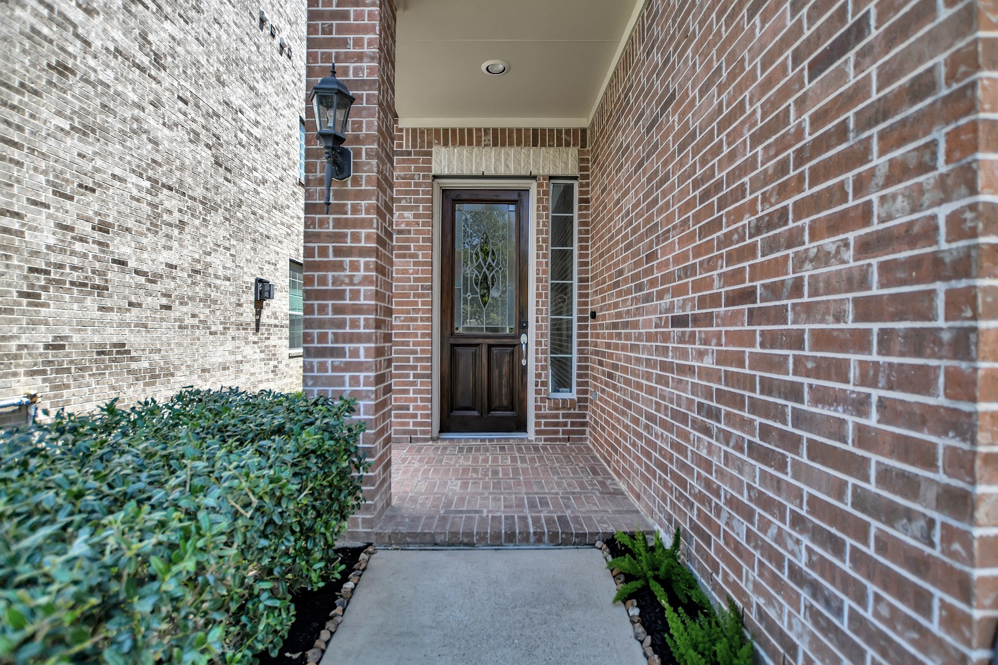 14459 Basalt Lane Houston, TX 77077 - Photo 5 of 35 Entrance to the House. All brick home.