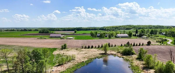 $799,000 | 10448 345th Street, St. Joseph, MN 56374