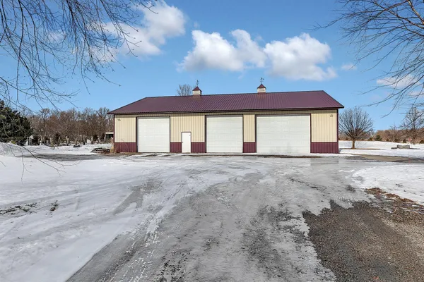 $799,000 | 10448 345th Street, St. Joseph, MN 56374