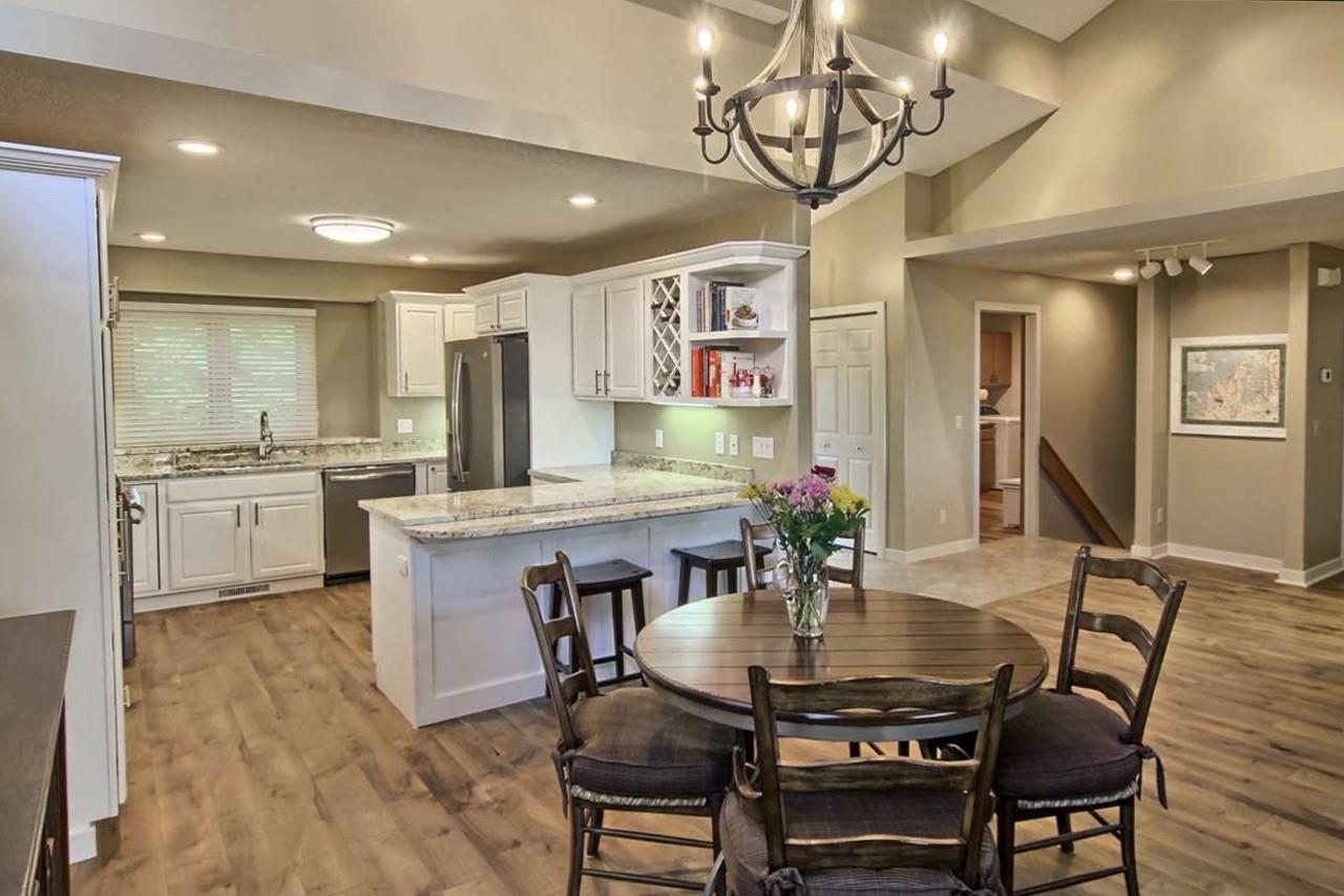 6284 Red Fox Run Traverse City, MI 49686 - Photo 12 of 36 1848837-11.JPG