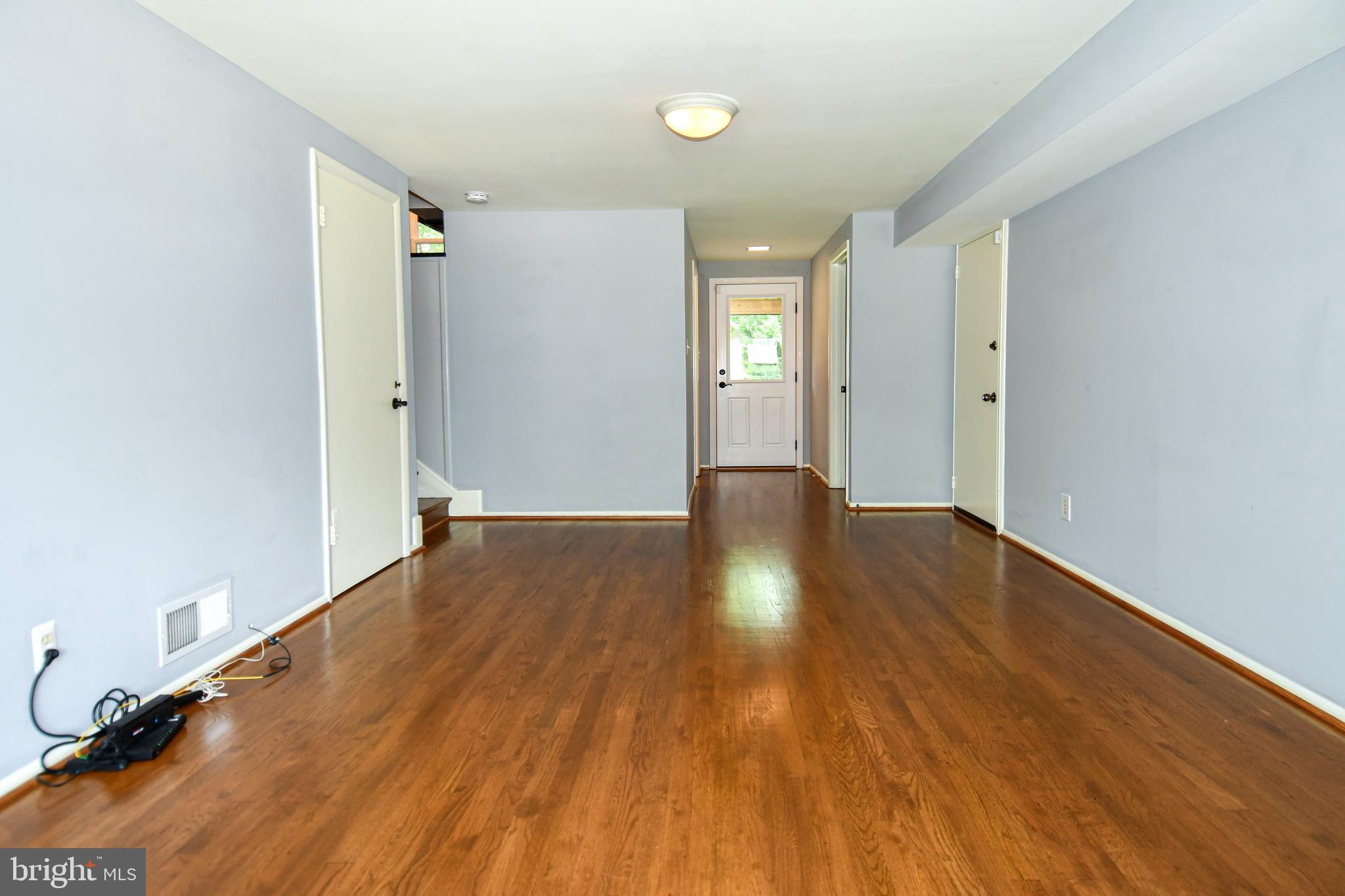 8916 Battery Road Alexandria, VA 22308 - Photo 20 of 53 View from Foyer Entrance Area of Family Room.