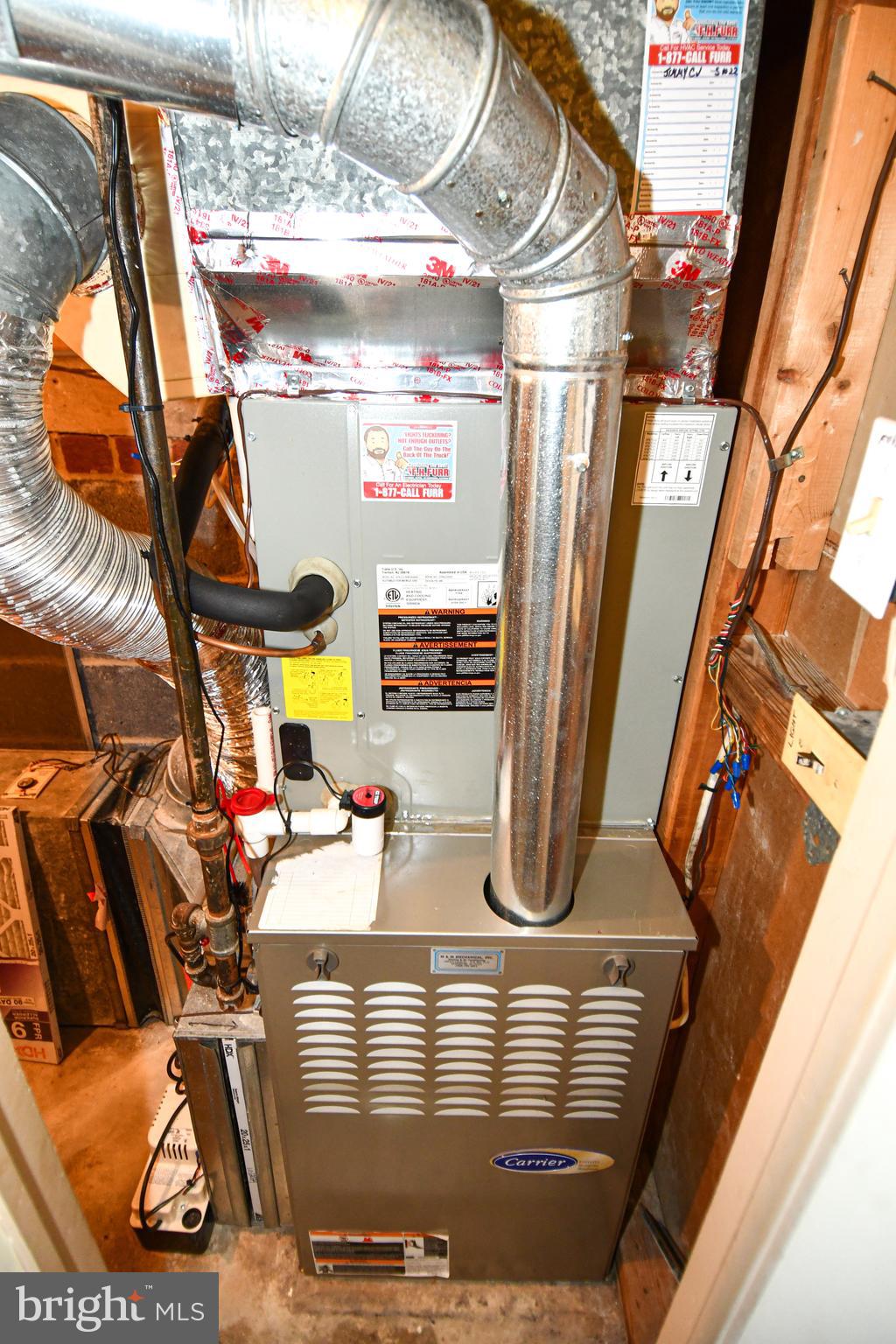 8916 Battery Road Alexandria, VA 22308 - Photo 32 of 53 Gas furnace w humidifier. Hum filter repl 2024.