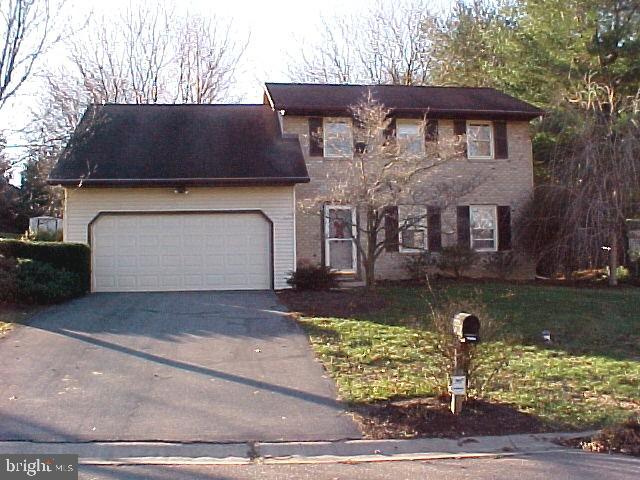 1836 Shelley Road Lancaster, PA 17602 - Photo 1 of 28 Gallery Image 1