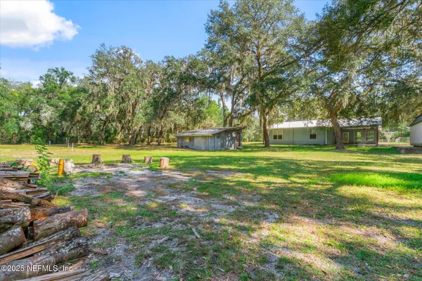 a view of a lot of trees and houses