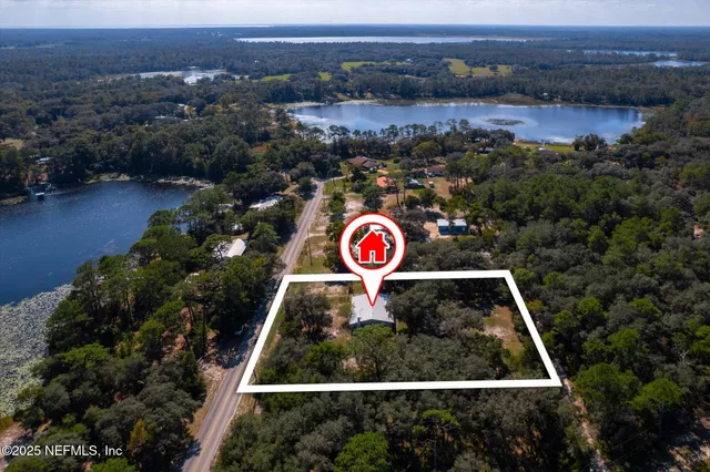 $250,000 | 343 Lake Como Drive, Pomona Park, FL 32181