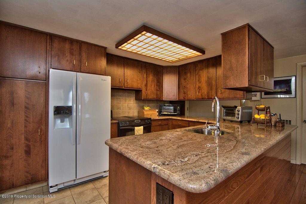 110 Overlook Road Clarks Summit, PA 18411 - Photo 23 of 66 Gallery Image 23