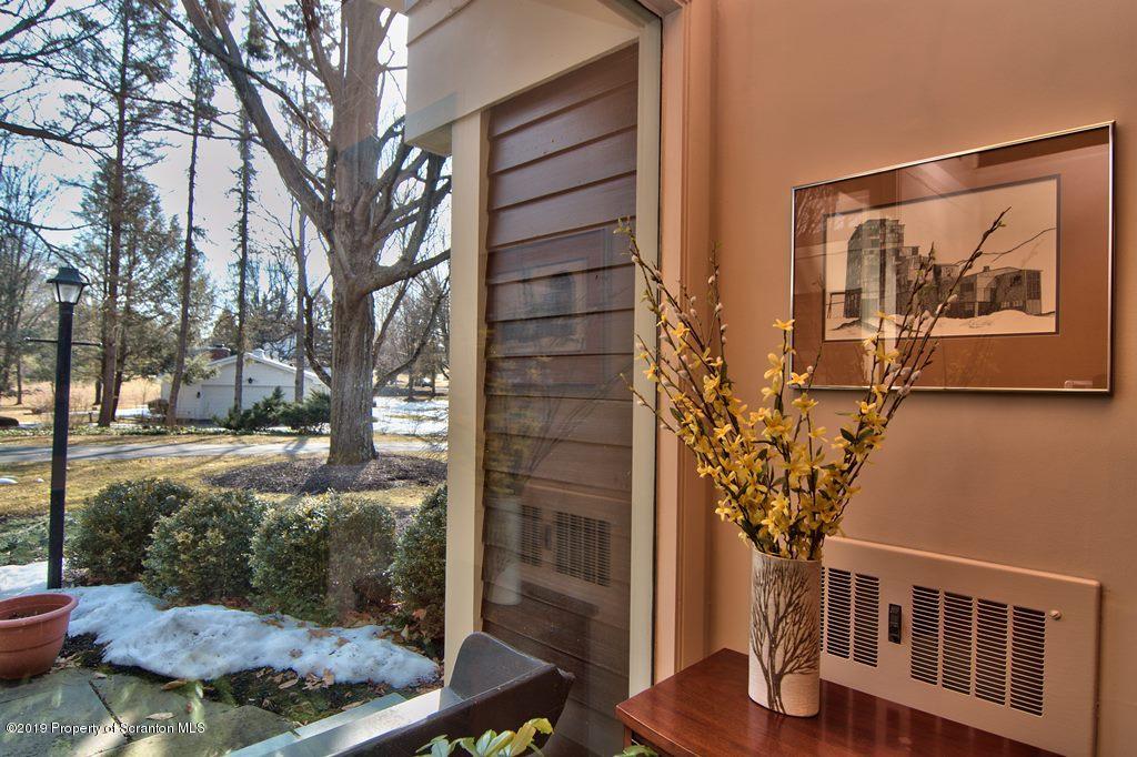 110 Overlook Road Clarks Summit, PA 18411 - Photo 8 of 66 Gallery Image 8