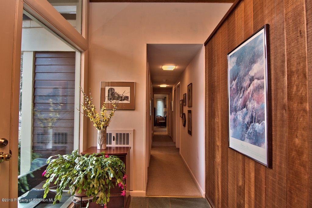 110 Overlook Road Clarks Summit, PA 18411 - Photo 9 of 66 Gallery Image 9