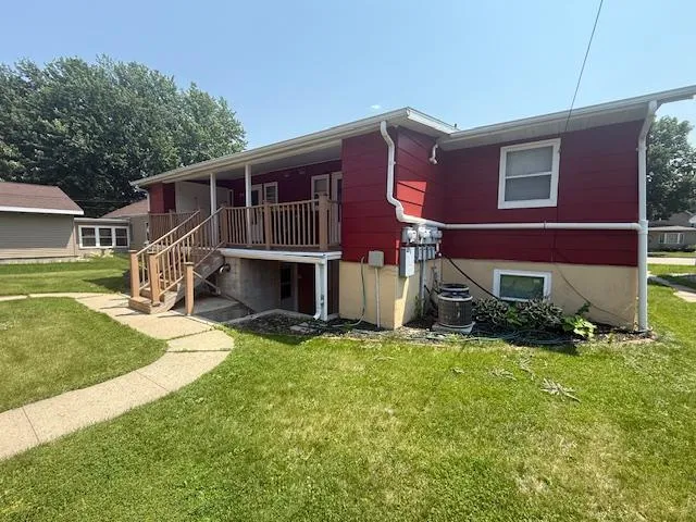 $325,000 | 411 East Broadway Street, Redwood Falls, MN 56283