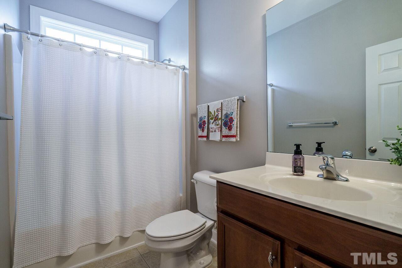 104 Ivyshaw Road Cary, NC 27519 - Photo 15 of 30 Gallery Image 15