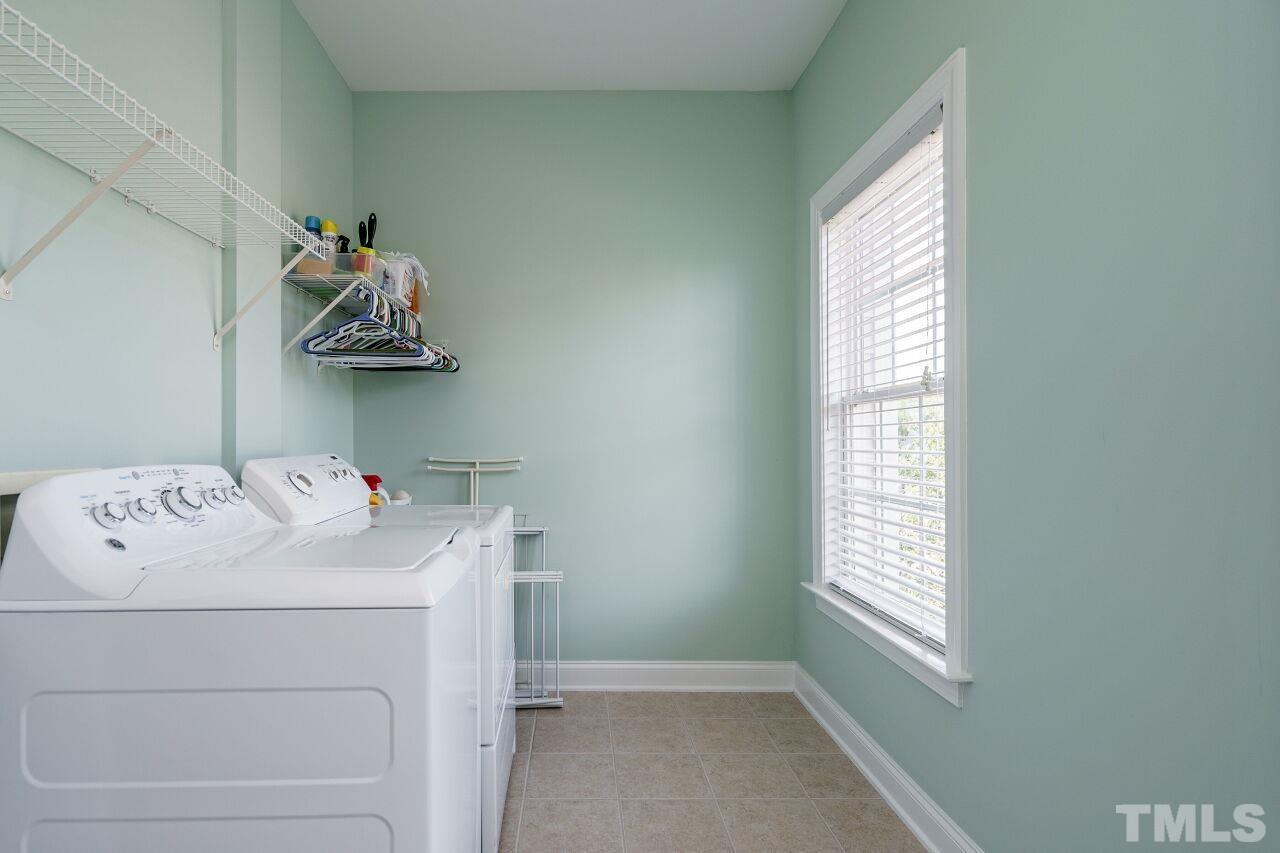 104 Ivyshaw Road Cary, NC 27519 - Photo 25 of 30 Gallery Image 25
