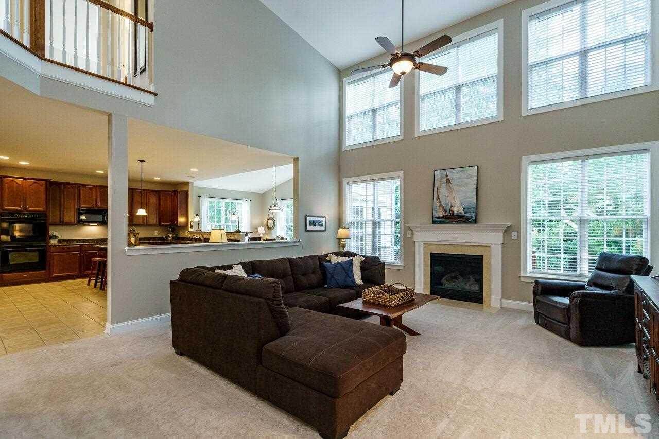 104 Ivyshaw Road Cary, NC 27519 - Photo 7 of 30 Gallery Image 7