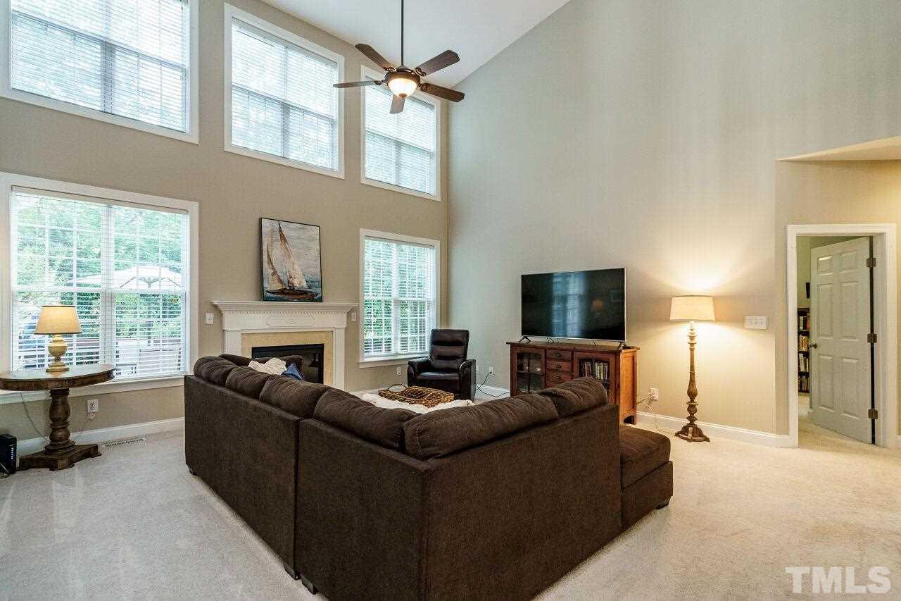 104 Ivyshaw Road Cary, NC 27519 - Photo 8 of 30 Gallery Image 8