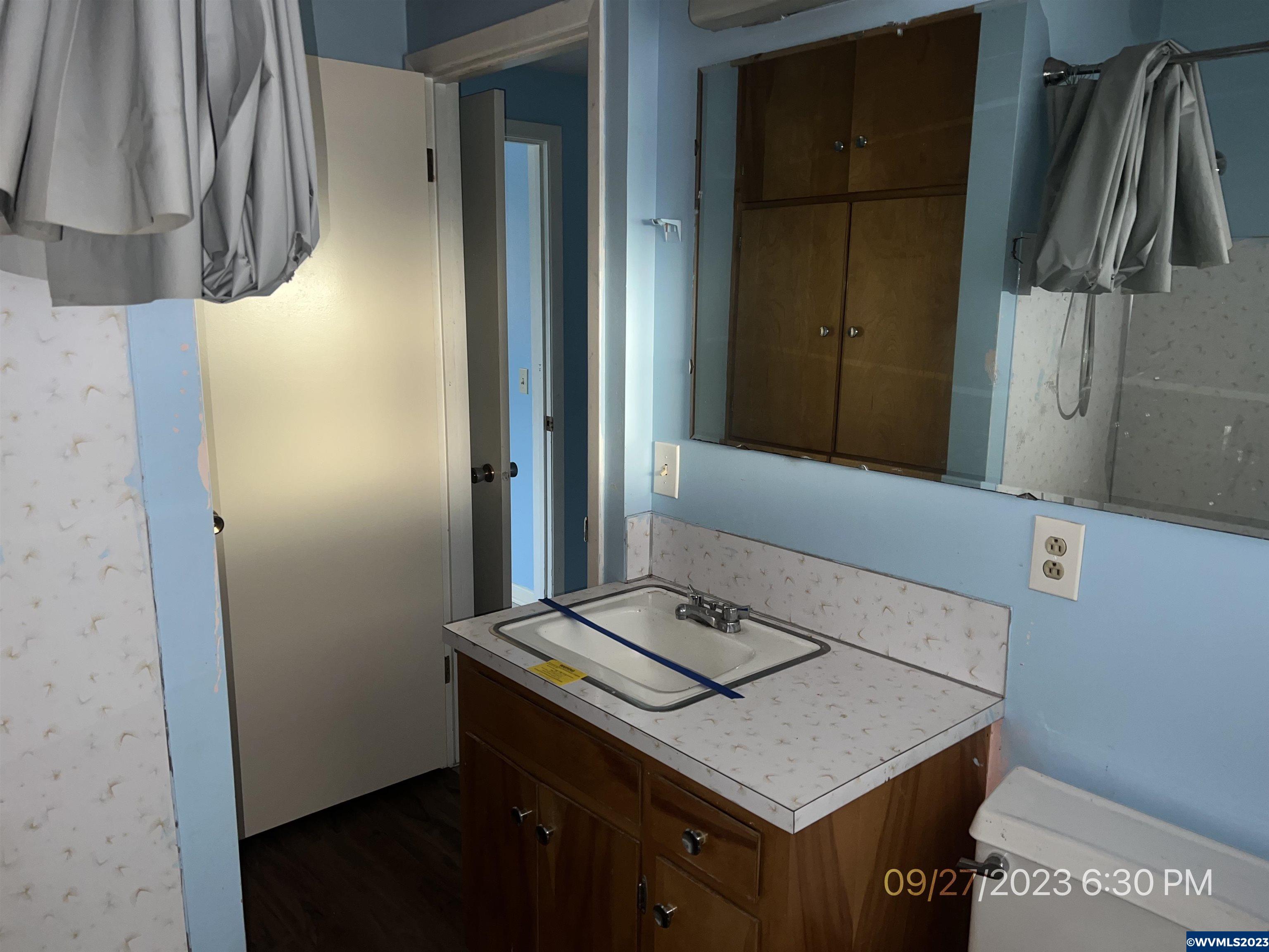 534 Southeast Chicago Street Albany, OR 97321 - Photo 13 of 30