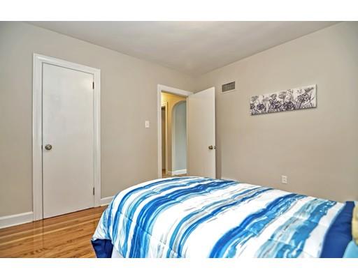 112 Pebble Street Fall River, MA 02721 - Photo 24 of 31
