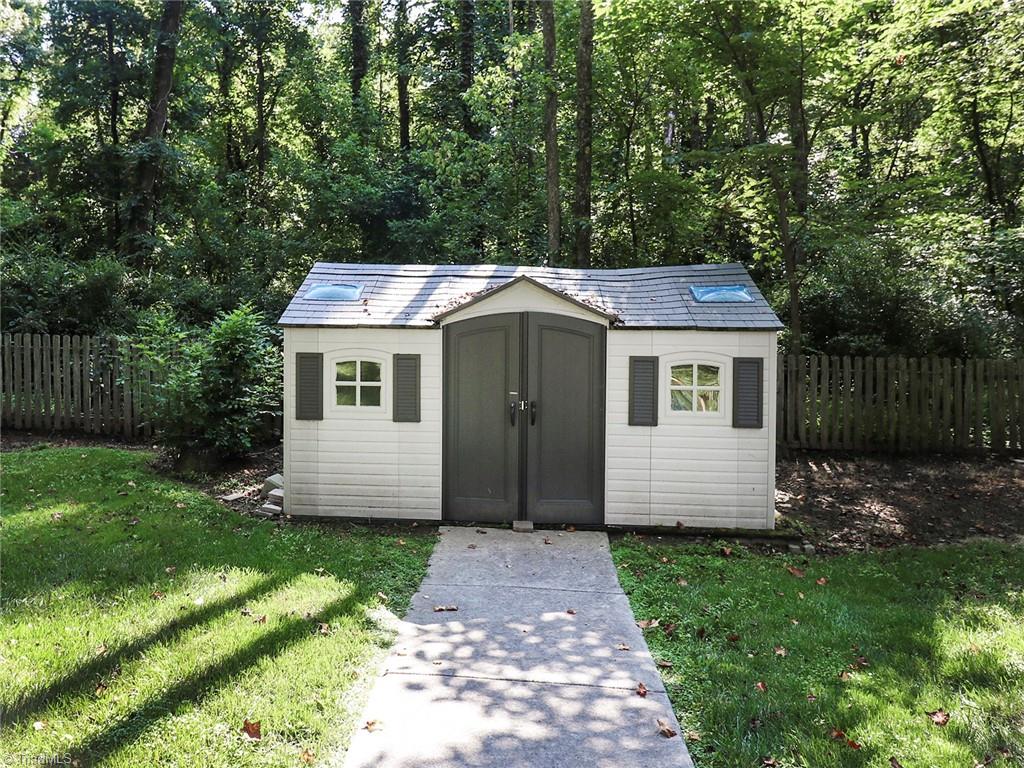 5006 Millstaff Drive Oak Ridge, NC 27310 - Photo 43 of 44