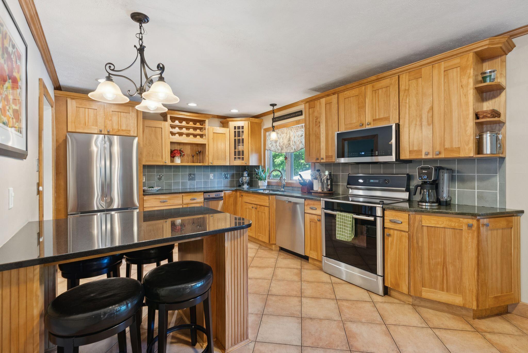 65 Cedarwood Road Auburn, ME 04210 - Photo 9 of 58 38_DSC03876