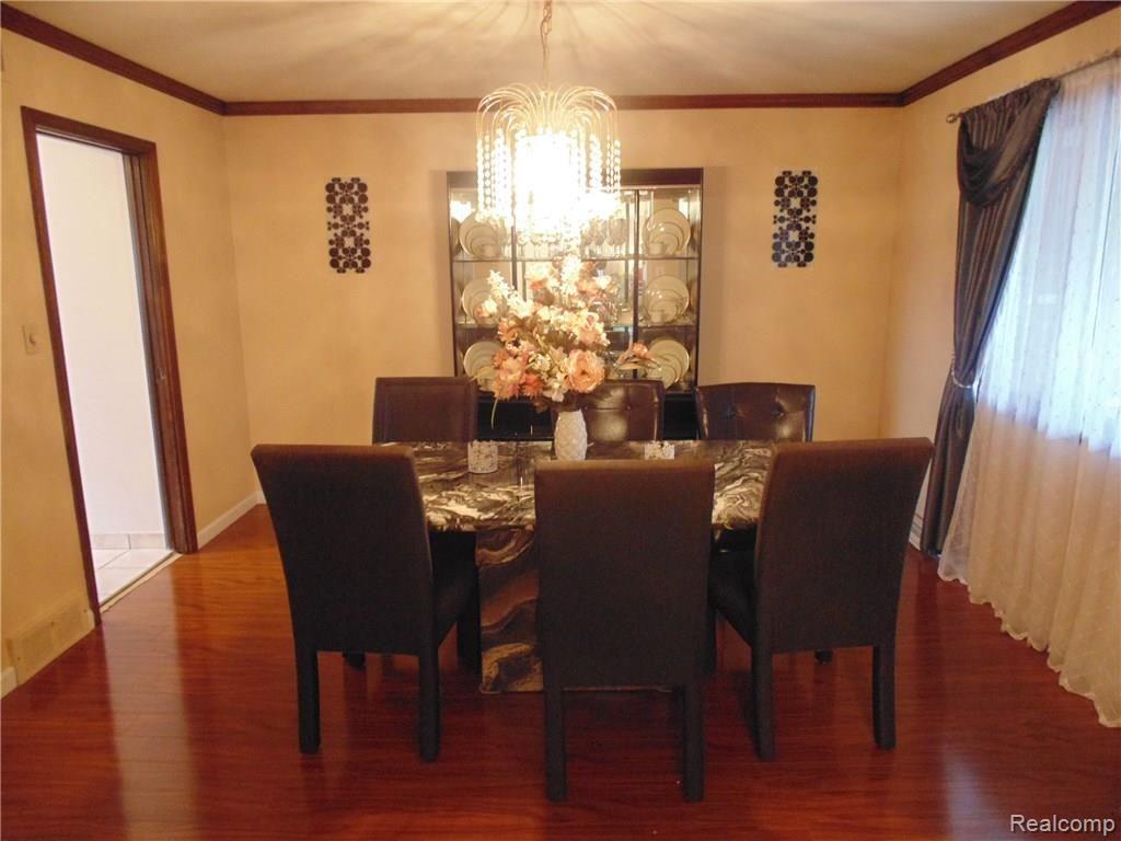 3909 Terrybrook Road West Bloomfield, MI 48322 - Photo 15 of 32 DSC03317.JPG
