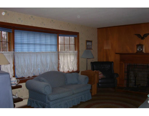 83 Hampden Road East Longmeadow, MA 01028 - Photo 3 of 6 Gallery Image 3