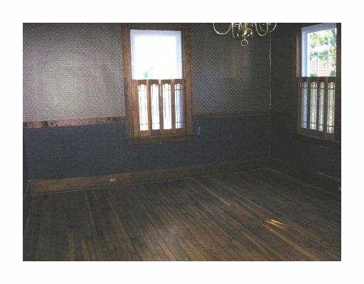 34 Branch Road Warwick, RI 02888 - Photo 5 of 9 Dining Room.