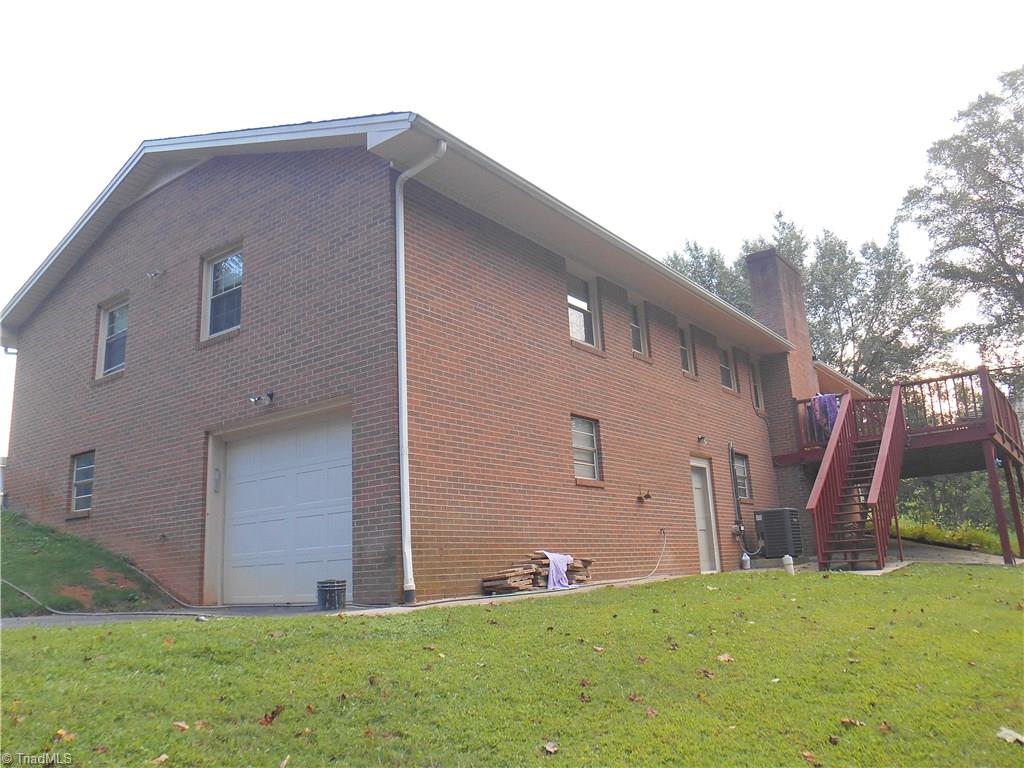 152 Meadowlark Road Mount Airy, NC 27030 - Photo 14 of 20 Gallery Image 14