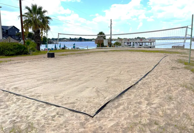 $1,500 | 604 Highcrest Drive, Unit 523, Granite Shoals, TX 78654