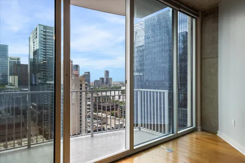 $749,000 | 360 Nueces Street, Unit 2005, Austin, TX 78701