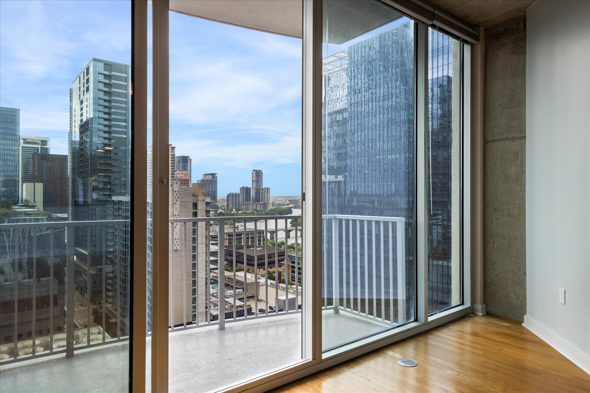 360 Nueces Street, Unit 2005 Austin, TX 78701 - Photo 23 of 37 Enjoy floor to ceiling windows throughout.