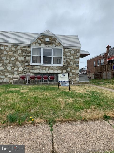 8822 Blue Grass Road Philadelphia, PA 19152 - Photo 1 of 29 Gallery Image 1