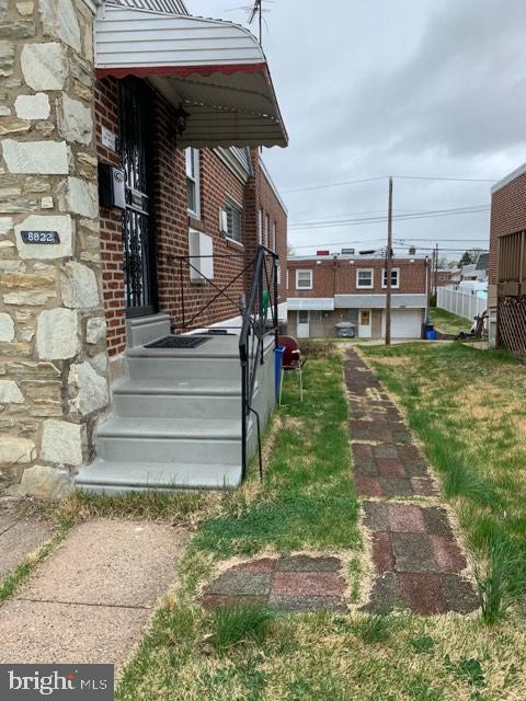 8822 Blue Grass Road Philadelphia, PA 19152 - Photo 2 of 29 Gallery Image 2