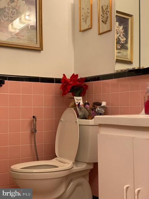 8822 Blue Grass Road Philadelphia, PA 19152 - Photo 12 of 29 Gallery Image 12