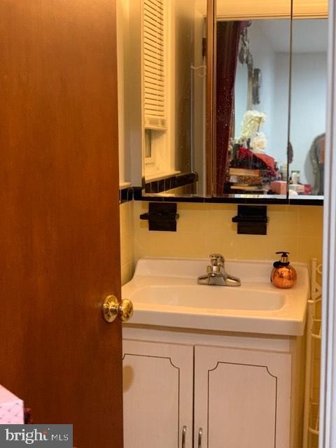8822 Blue Grass Road Philadelphia, PA 19152 - Photo 13 of 29 Gallery Image 13