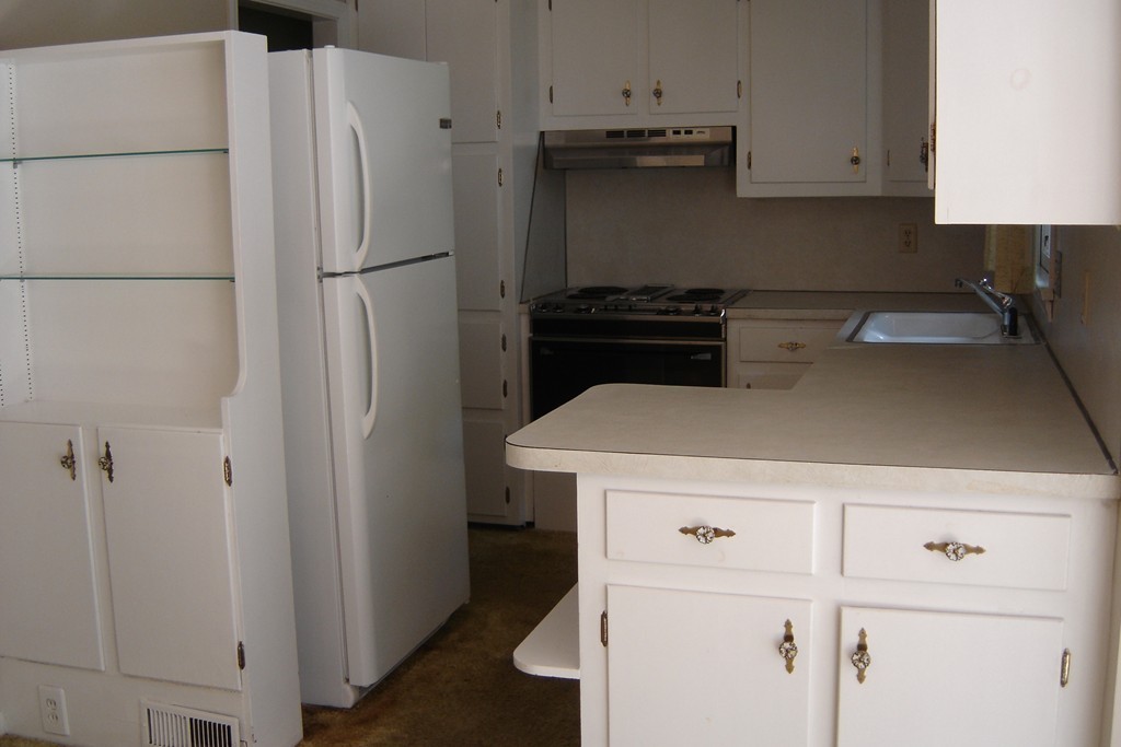 105 Fenwood Road Longmeadow, MA 01106 - Photo 8 of 17 Gallery Image 8
