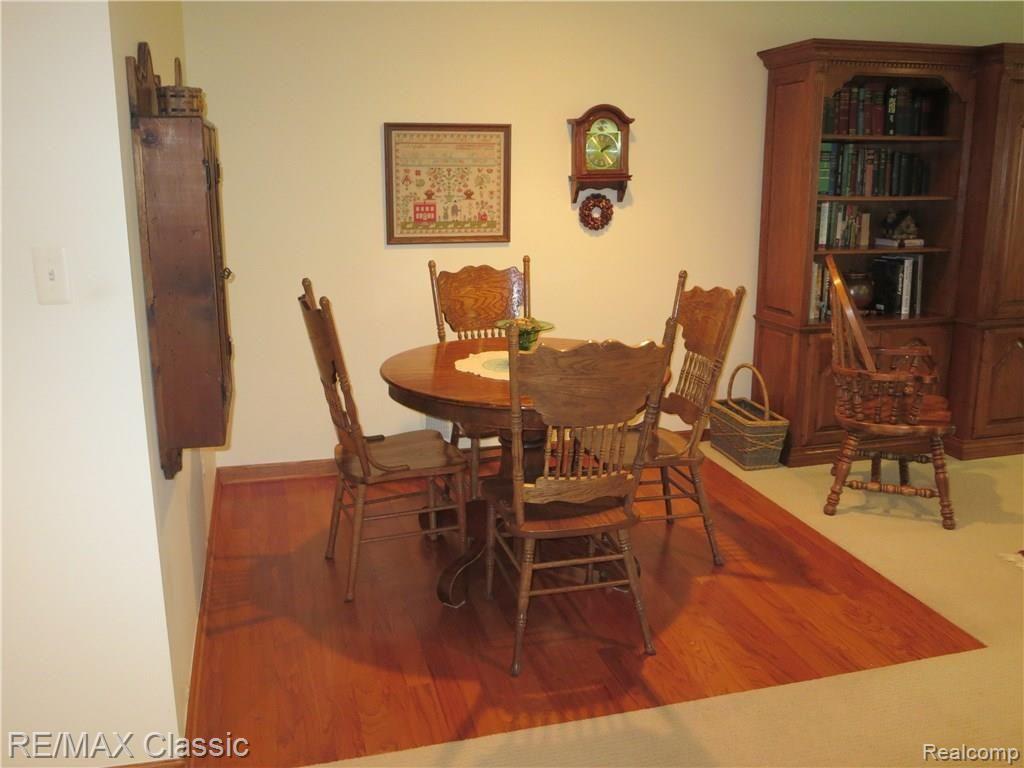 3092 Rivers Edge Drive Wayne, MI 48184 - Photo 8 of 40 IMG_2527.JPG