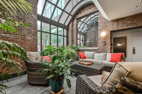 $330,000 | 430 North Park Avenue, Unit 201, Indianapolis, IN 46202