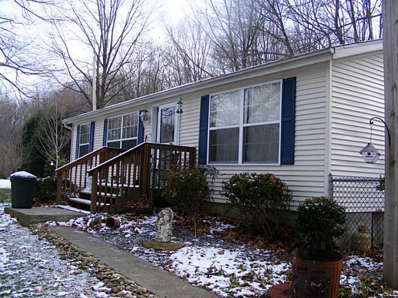 1141-2 Hinchberger Road Butler, PA 16002 - Photo 2 of 20 Exterior Front.