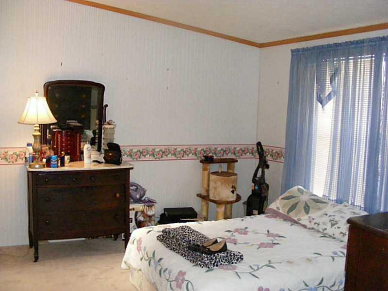 1141-2 Hinchberger Road Butler, PA 16002 - Photo 7 of 20 Master Bedroom.