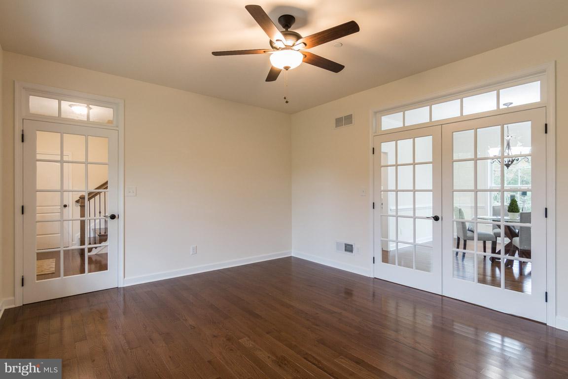 3461 Gamber Road Finksburg, MD 21048 - Photo 7 of 30 Living Room