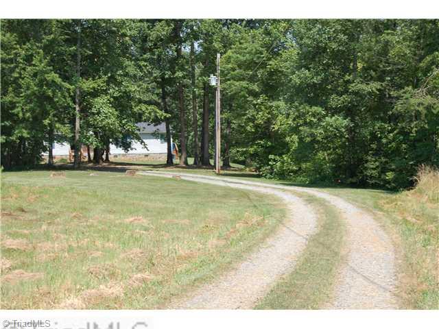 1845 Garner Road Yadkinville, NC 27055 - Photo 10 of 13 Entry.