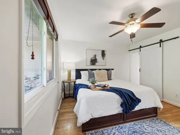 $4,100 | 5343 Pooks Hill Road, Unit 40353, Bethesda, MD 20814