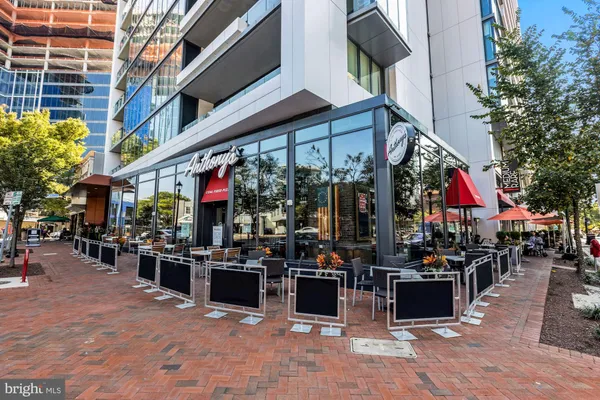 $4,100 | 5343 Pooks Hill Road, Unit 40353, Bethesda, MD 20814