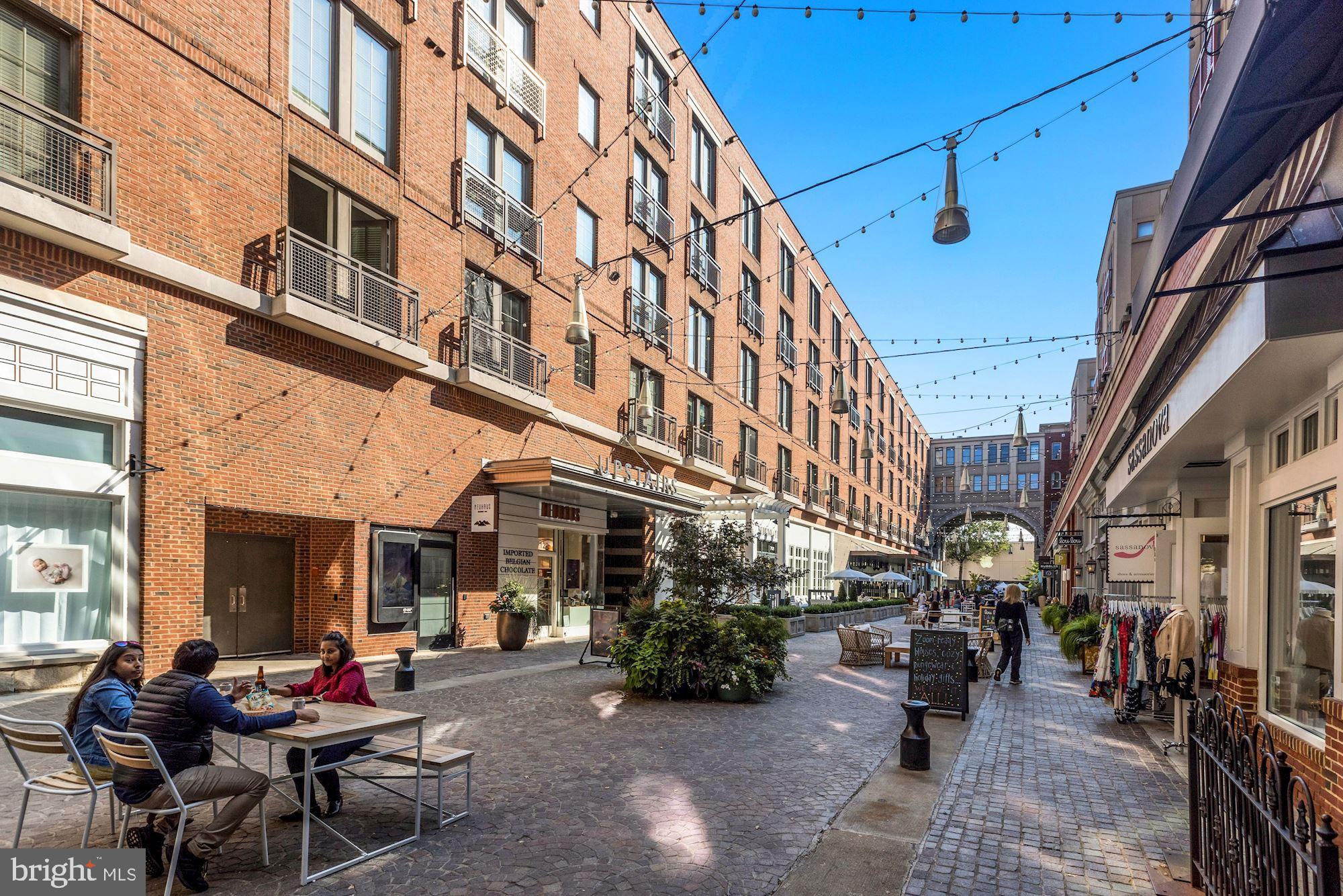 5343 Pooks Hill Road, Unit 40353 Bethesda, MD 20814 - Photo 42 of 57 a view of a building with sitting area