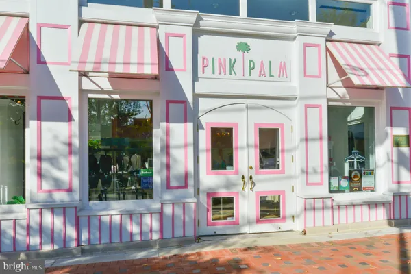 $4,100 | 5343 Pooks Hill Road, Unit 40353, Bethesda, MD 20814