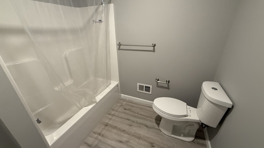 242 Eastern Avenue, Unit 242 Springfield, MA 01109 - Photo 16 of 20