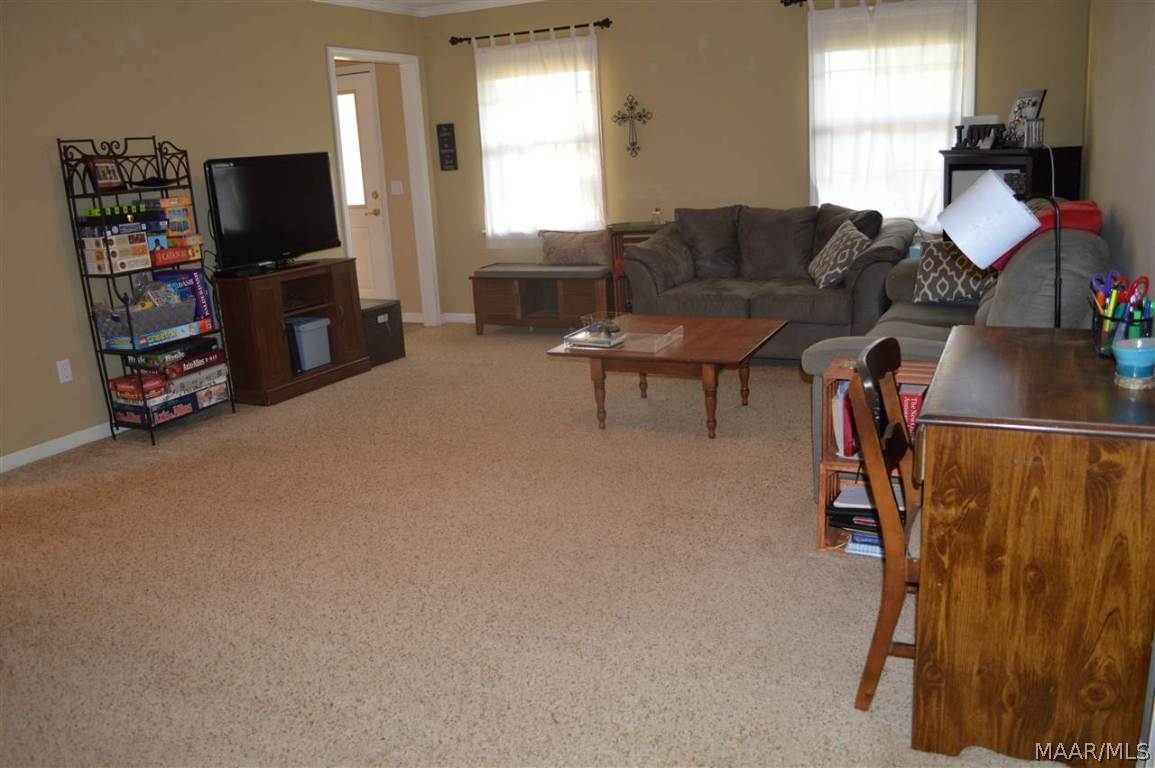 103 Cambridge Road Enterprise, AL 36330 - Photo 3 of 26 Gallery Image 3
