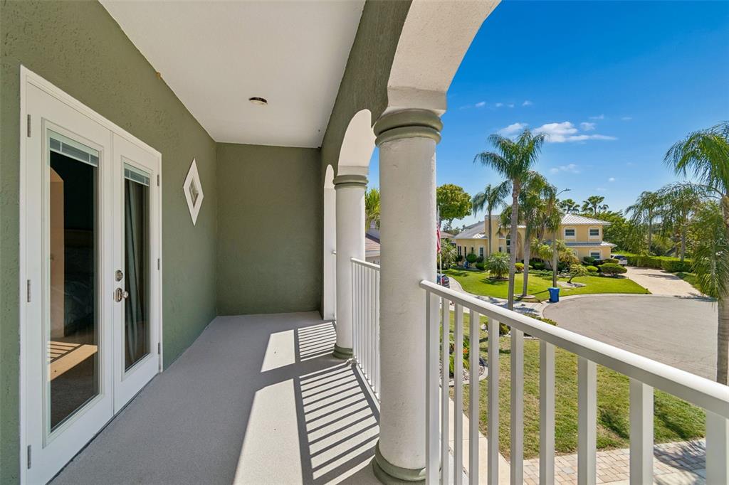 703 Bunker View Drive Apollo Beach, FL 33572 - Photo 36 of 49 a view of balcony