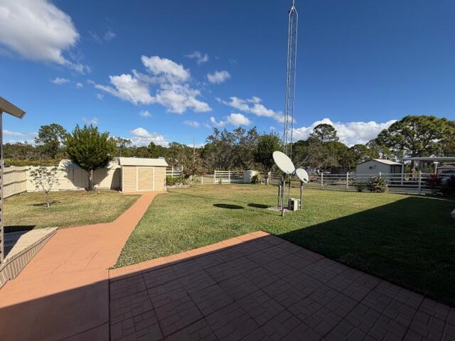 340 Hickory Ridge Drive Sebring, FL 33876 - Photo 16 of 21 a view of a park with large trees