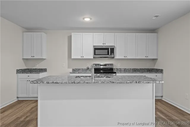 $329,950 | 3224 Peruvian Court, Fayetteville, NC 28312