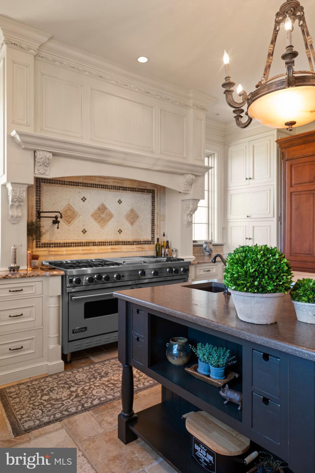 925 Drovers Lane Chester Springs, PA 19425 - Photo 27 of 96 Pot Filler