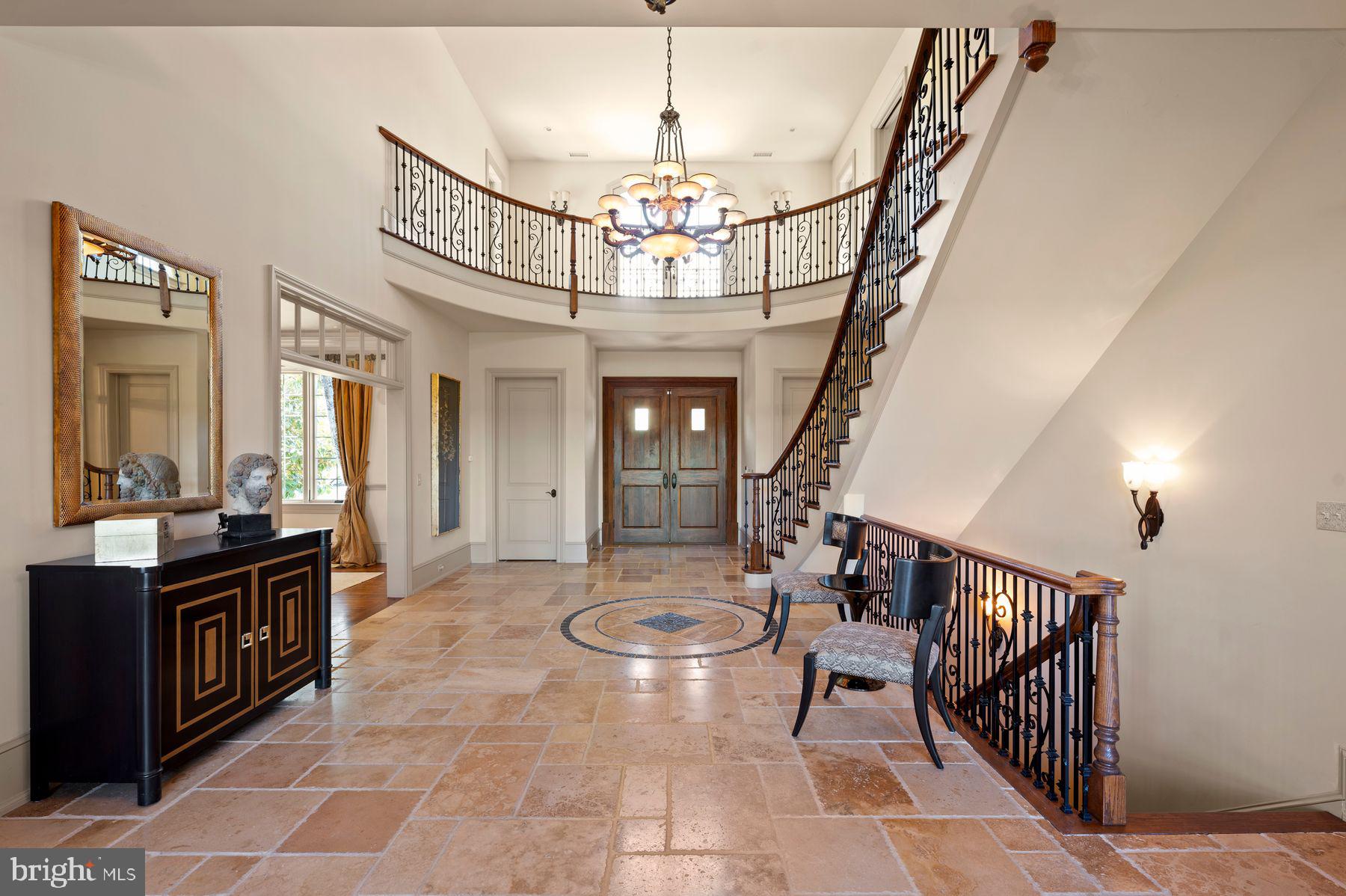 925 Drovers Lane Chester Springs, PA 19425 - Photo 8 of 96 a bathroom with a sink a mirror and a bathtub